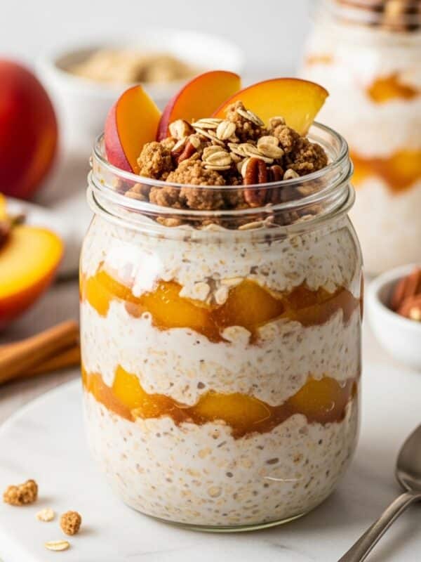 Vegan Peach Crisp Overnight Oats Recipe