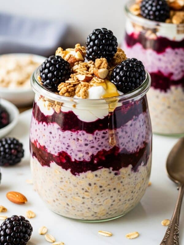 Blackberry Pie Overnight Oats: The Ultimate Easy Breakfast