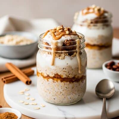 Healthy Cinnamon Roll Overnight Oats for Busy Mornings