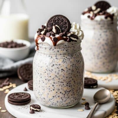 Delicious Cookies and Cream Overnight Oats Recipe