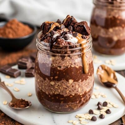 Easy Brownie Batter Overnight Oats for Busy Mornings